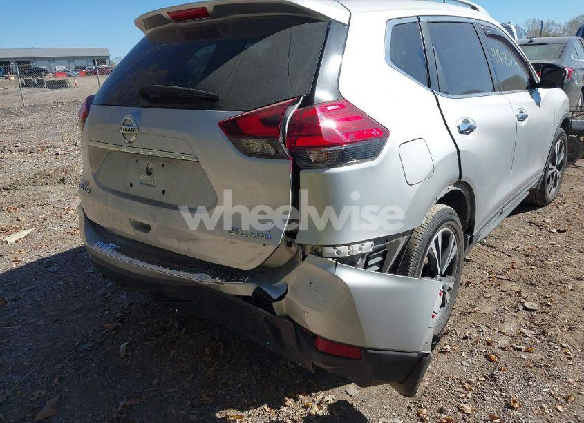 Photo 6 of 2017 Nissan Rogue SL (VIN 5N1AT2MV4HC787053)