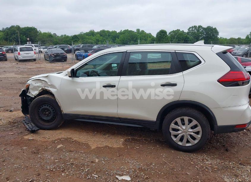Photo 14 of 2017 Nissan Rogue S (VIN 5N1AT2MV4HC818334)
