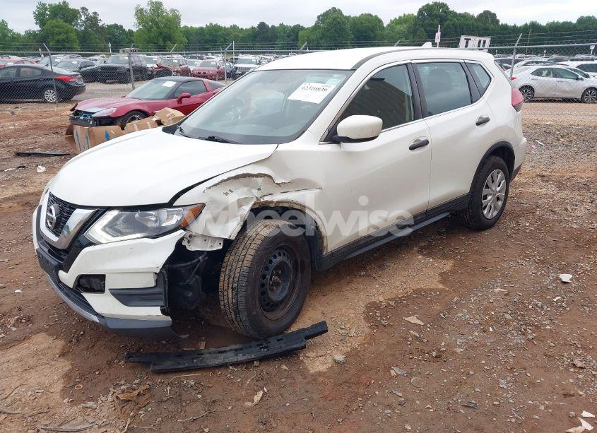 Photo 2 of 2017 Nissan Rogue S (VIN 5N1AT2MV4HC818334)