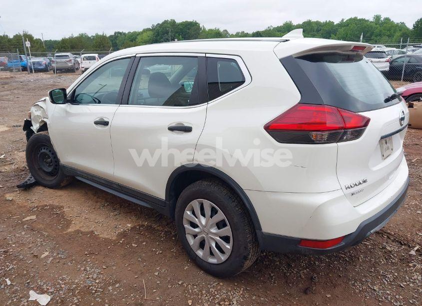 Photo 3 of 2017 Nissan Rogue S (VIN 5N1AT2MV4HC818334)