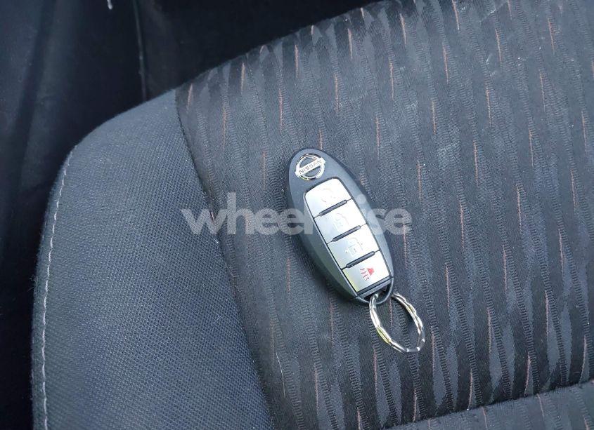 Photo 11 of 2017 Nissan Rogue SV (VIN 5N1AT2MV4HC878436)