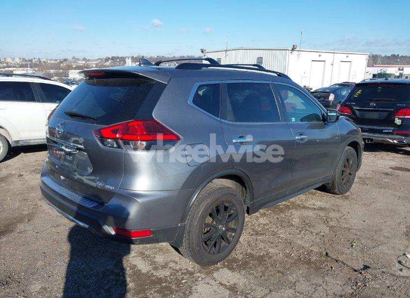 Photo 4 of 2017 Nissan Rogue SV (VIN 5N1AT2MV4HC878436)