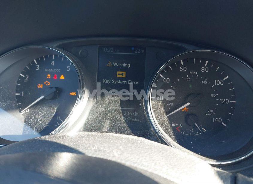 Photo 7 of 2017 Nissan Rogue SV (VIN 5N1AT2MV4HC878436)