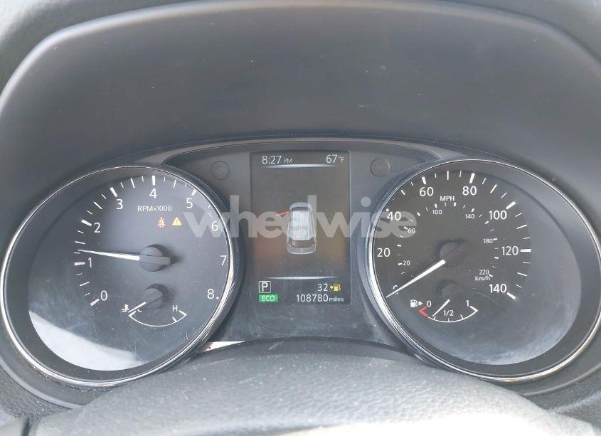 Photo 7 of 2017 Nissan Rogue SV (VIN 5N1AT2MV4HC878808)