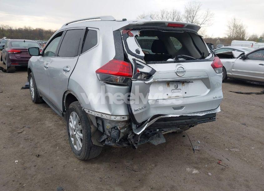 Photo 3 of 2017 Nissan Rogue SV (VIN 5N1AT2MV4HC886343)