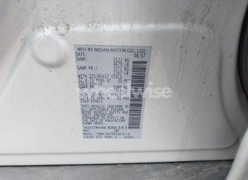 Photo 9 of 2017 Nissan Rogue SV (VIN 5N1AT2MV4HC886343)