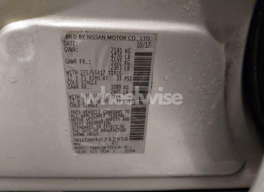 Photo 9 of 2018 Nissan Rogue SV (VIN 5N1AT2MV4JC712956)