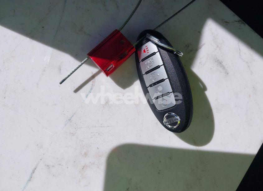 Photo 11 of 2018 Nissan Rogue SL (VIN 5N1AT2MV4JC714514)