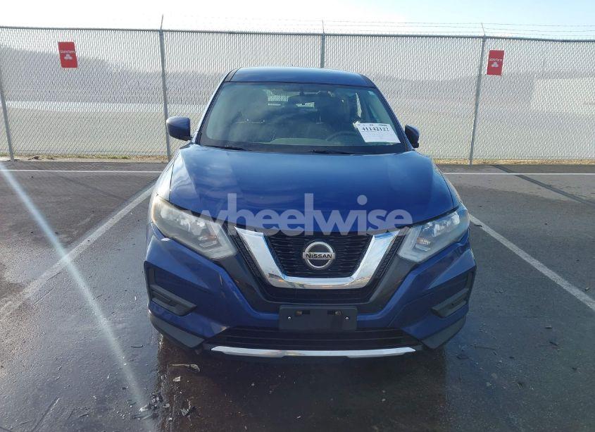 Photo 12 of 2018 Nissan Rogue S (VIN 5N1AT2MV4JC728591)