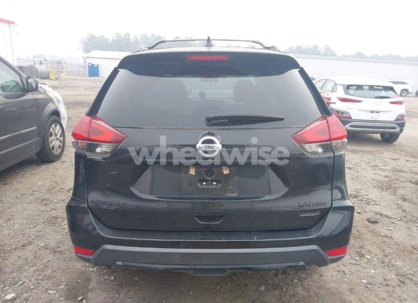 Photo 16 of 2018 Nissan Rogue SV (VIN 5N1AT2MV4JC747142)