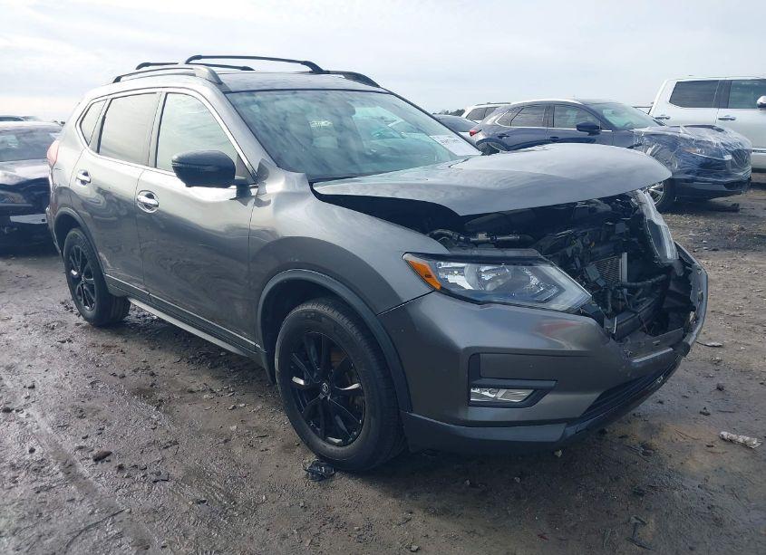 2018 Nissan Rogue SV (VIN 5N1AT2MV4JC751854) main photo