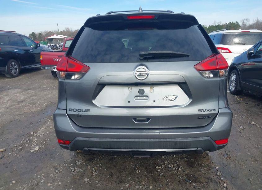 Photo 16 of 2018 Nissan Rogue SV (VIN 5N1AT2MV4JC751854)