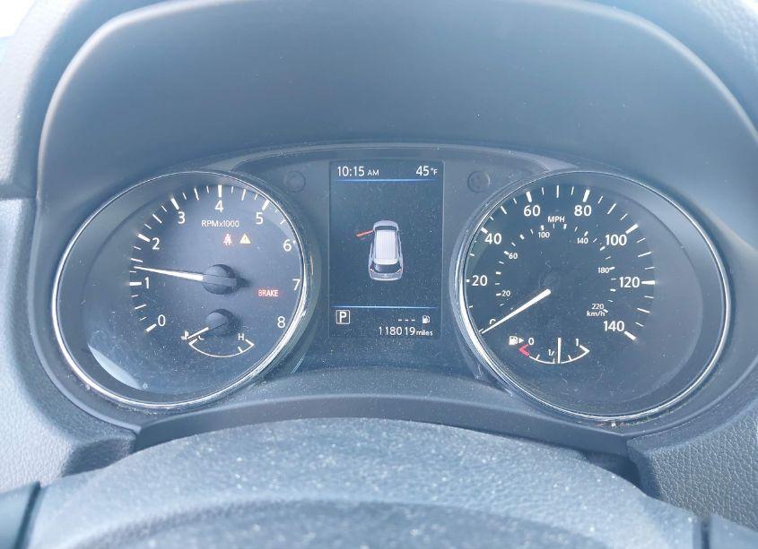 Photo 7 of 2018 Nissan Rogue SV (VIN 5N1AT2MV4JC751854)