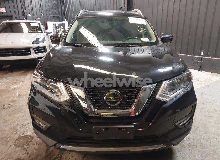 Photo 12 of 2018 Nissan Rogue SL (VIN 5N1AT2MV4JC835950)