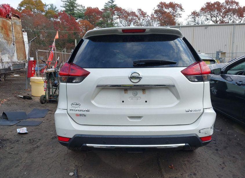 Photo 17 of 2019 Nissan Rogue SV (VIN 5N1AT2MV4KC705572)