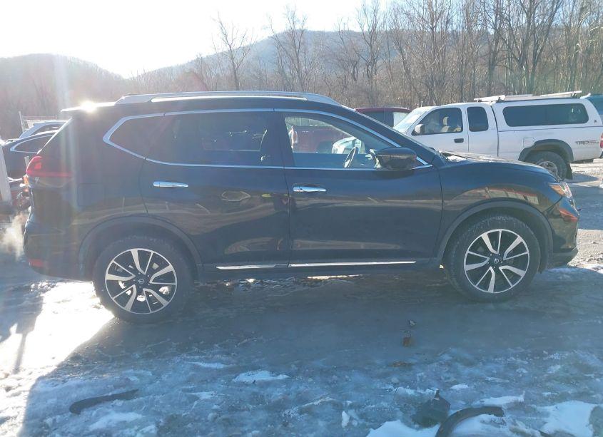 Photo 13 of 2019 Nissan Rogue SL (VIN 5N1AT2MV4KC766114)