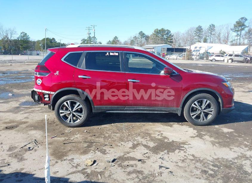 Photo 13 of 2019 Nissan Rogue SV (VIN 5N1AT2MV4KC804876)