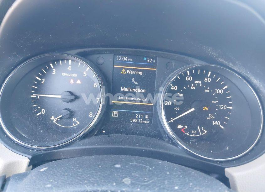 Photo 7 of 2019 Nissan Rogue SV (VIN 5N1AT2MV4KC804876)