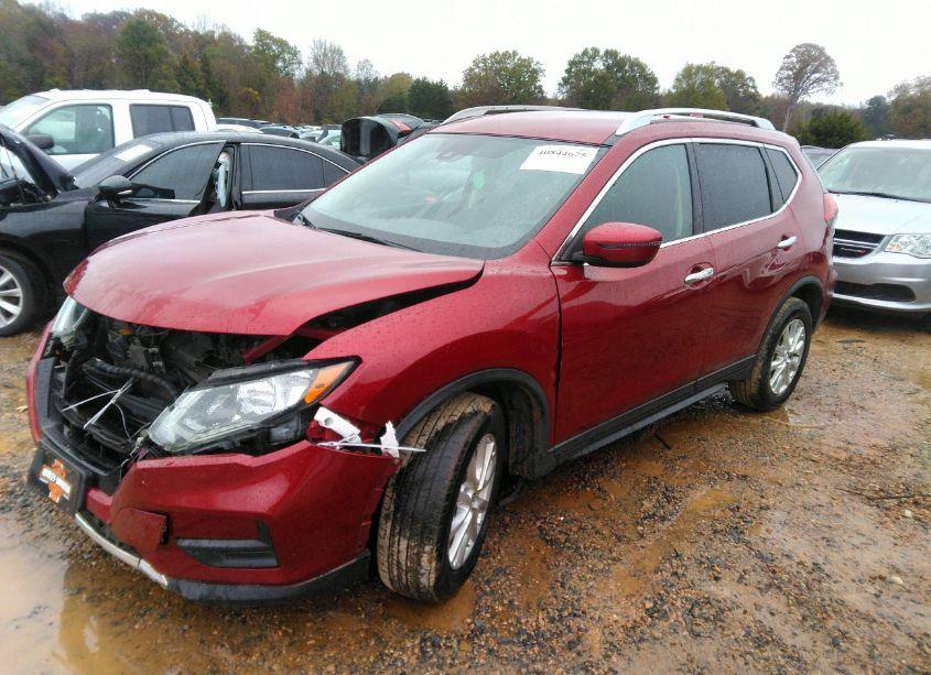 Photo 2 of 2019 Nissan Rogue SV (VIN 5N1AT2MV4KC808054)