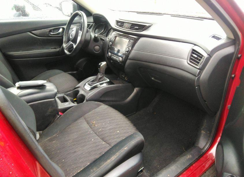 Photo 5 of 2019 Nissan Rogue SV (VIN 5N1AT2MV4KC808054)