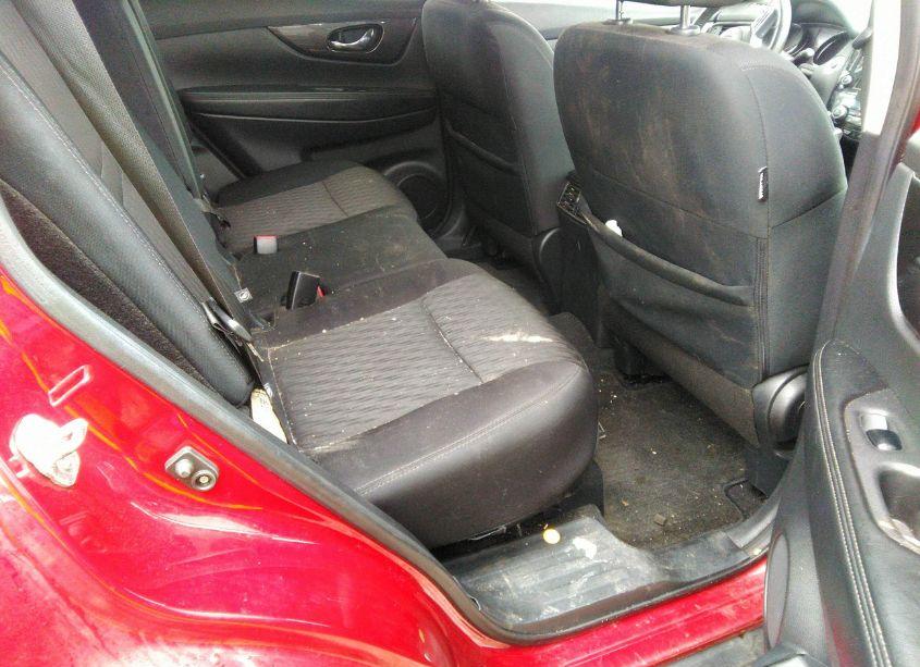 Photo 8 of 2019 Nissan Rogue SV (VIN 5N1AT2MV4KC808054)