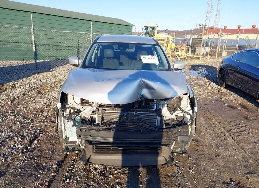 Photo 12 of 2019 Nissan Rogue S (VIN 5N1AT2MV4KC812475)