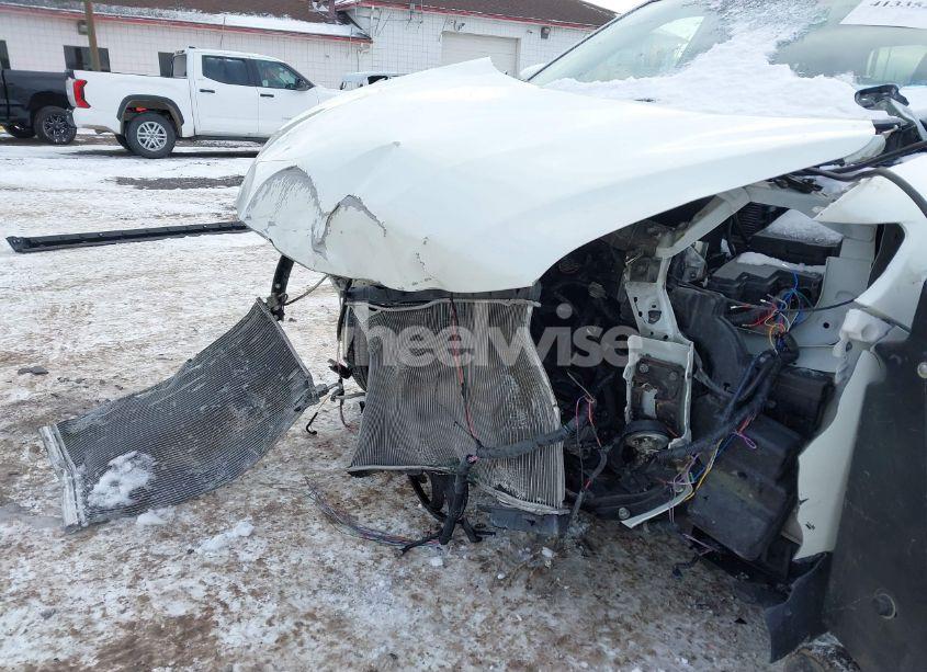 Photo 6 of 2019 Nissan Rogue SL (VIN 5N1AT2MV4KC815652)