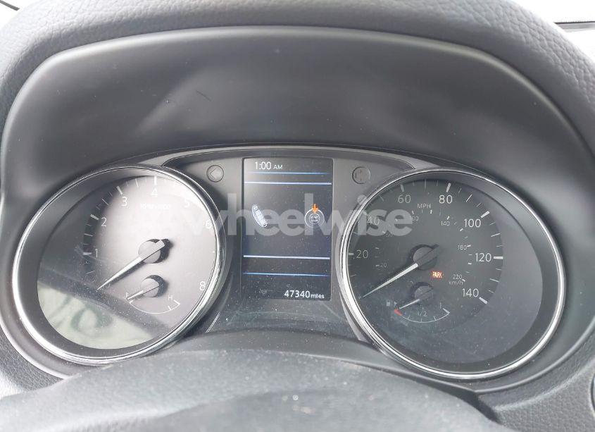 Photo 7 of 2019 Nissan Rogue SL (VIN 5N1AT2MV4KC815652)