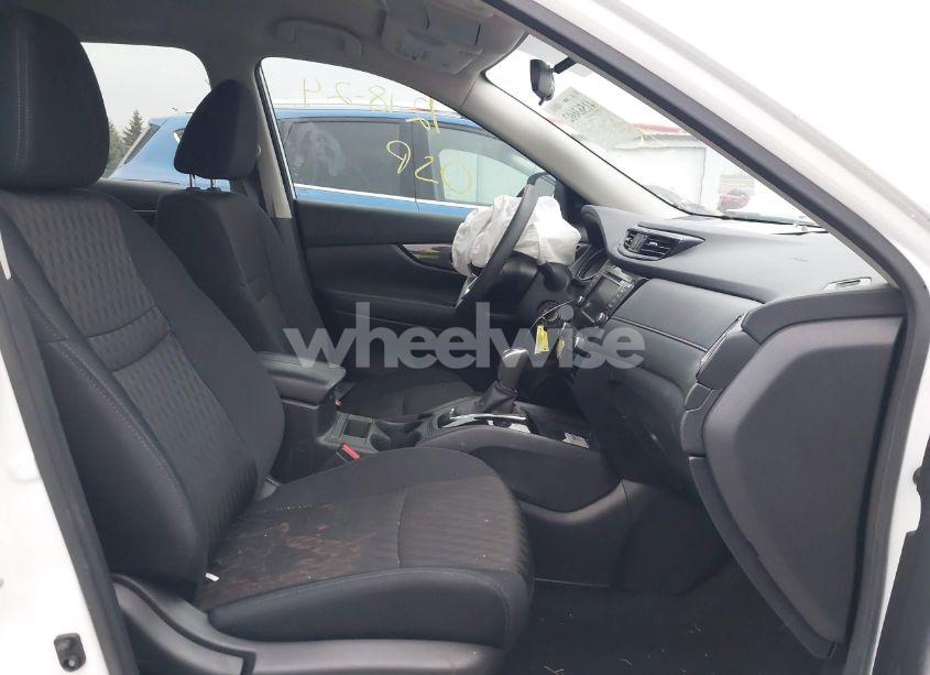 Photo 4 of 2020 Nissan Rogue S INTELLIGENT AWD (VIN 5N1AT2MV4LC764767)