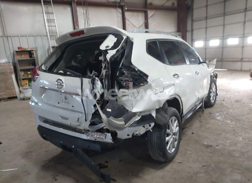 Photo 4 of 2020 Nissan Rogue SV INTELLIGENT AWD (VIN 5N1AT2MV4LC779172)