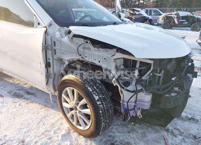 Photo 6 of 2020 Nissan Rogue S INTELLIGENT AWD/SL INTELLIGENT AWD/SV INTELLIGENT AWD (VIN 5N1AT2MV4LC782461)