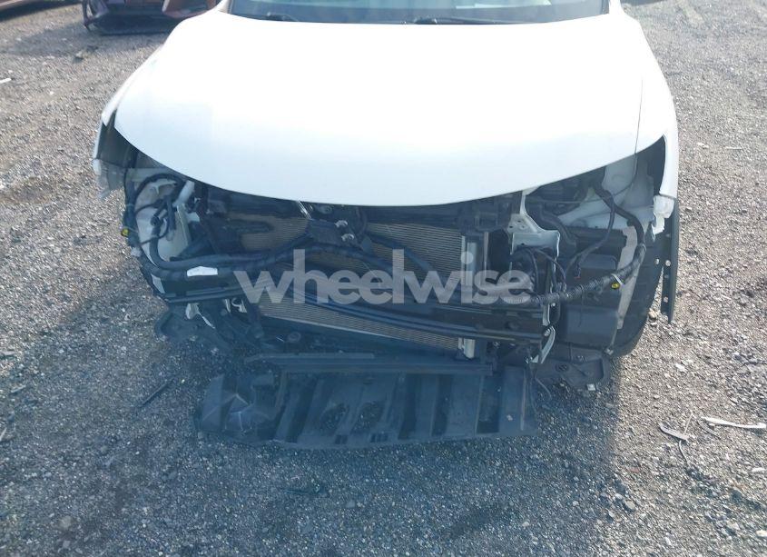 Photo 6 of 2020 Nissan Rogue S INTELLIGENT AWD (VIN 5N1AT2MV4LC793427)