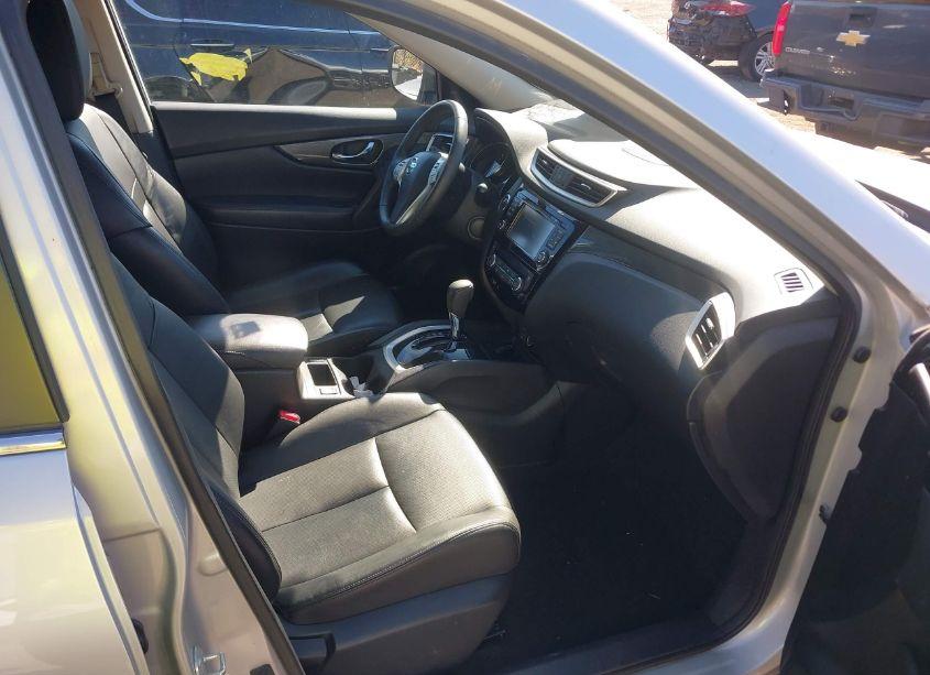 Photo 5 of 2014 Nissan Rogue SL (VIN 5N1AT2MV5EC853895)