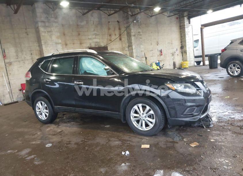 2014 Nissan Rogue SV (VIN 5N1AT2MV5EC855520) main photo
