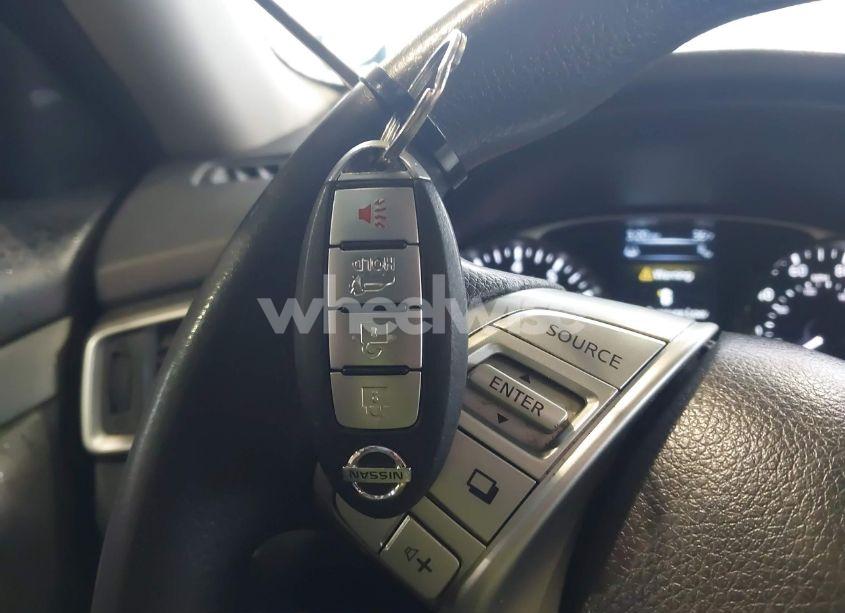 Photo 11 of 2014 Nissan Rogue SV (VIN 5N1AT2MV5EC855520)