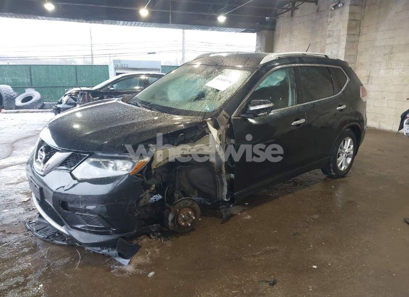 Photo 2 of 2014 Nissan Rogue SV (VIN 5N1AT2MV5EC855520)