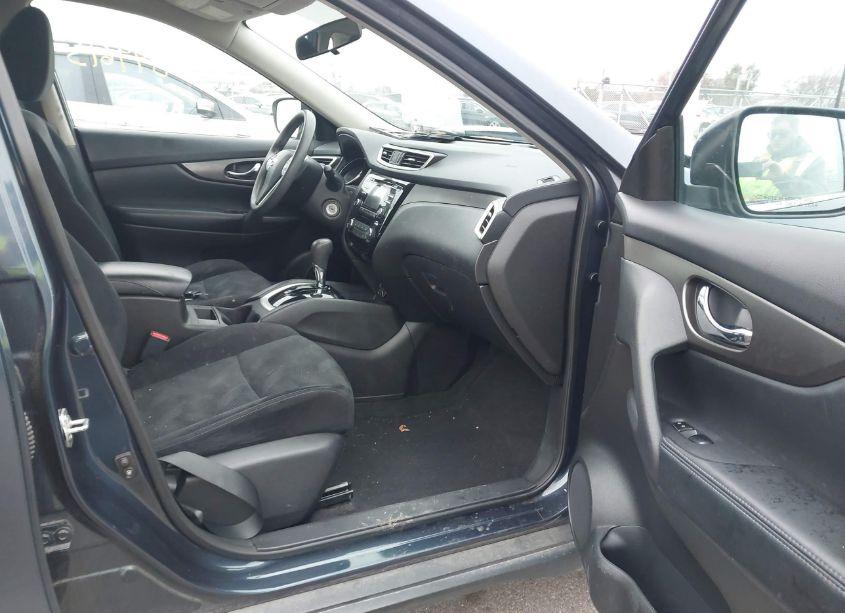 Photo 5 of 2014 Nissan Rogue S (VIN 5N1AT2MV5EC865061)