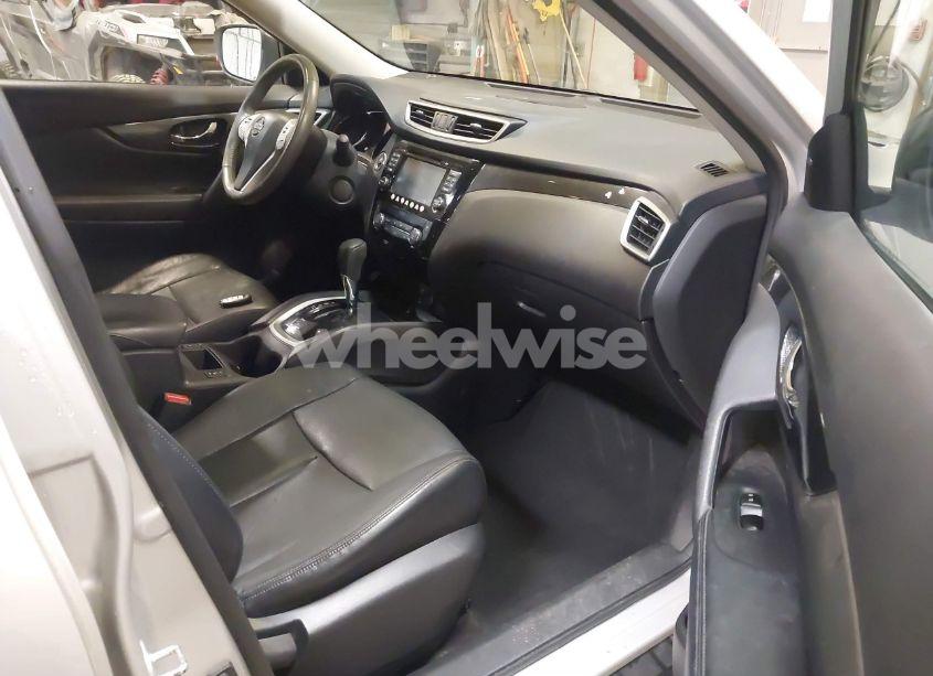 Photo 5 of 2014 Nissan Rogue SL (VIN 5N1AT2MV5EC868297)