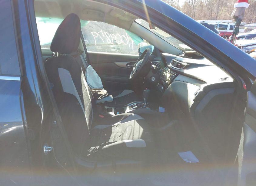 Photo 5 of 2015 Nissan Rogue S (VIN 5N1AT2MV5FC781775)