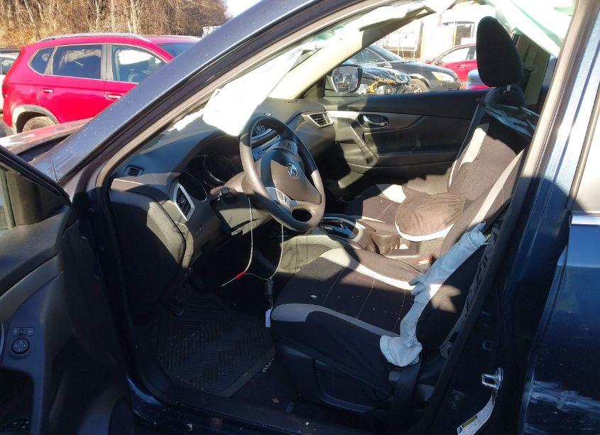 Photo 8 of 2015 Nissan Rogue S (VIN 5N1AT2MV5FC781775)