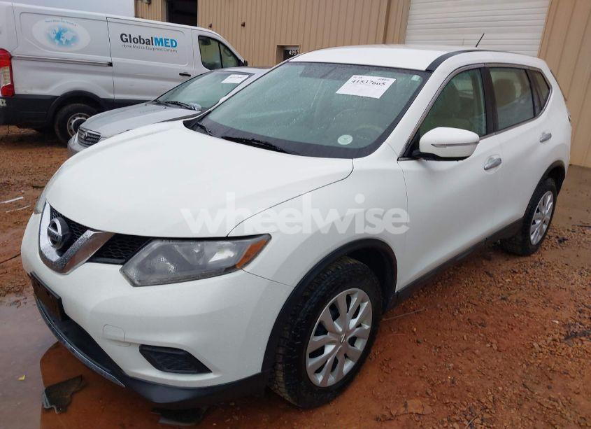 Photo 2 of 2015 Nissan Rogue S (VIN 5N1AT2MV5FC814869)