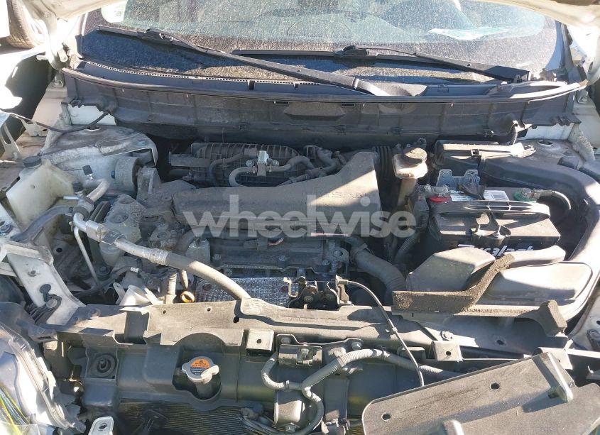 Photo 10 of 2015 Nissan Rogue SL (VIN 5N1AT2MV5FC856801)