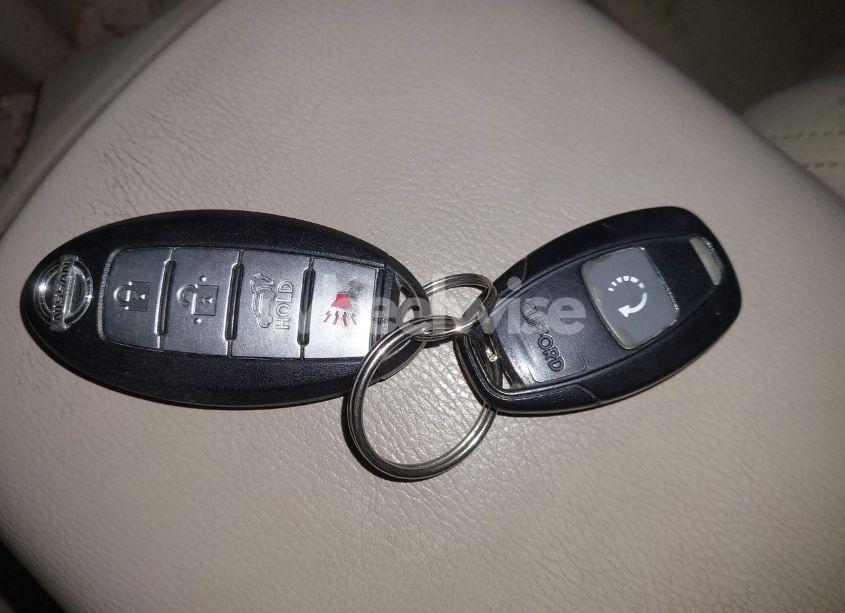 Photo 11 of 2015 Nissan Rogue SV (VIN 5N1AT2MV5FC903163)