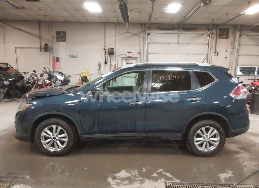 Photo 14 of 2015 Nissan Rogue SV (VIN 5N1AT2MV5FC903163)