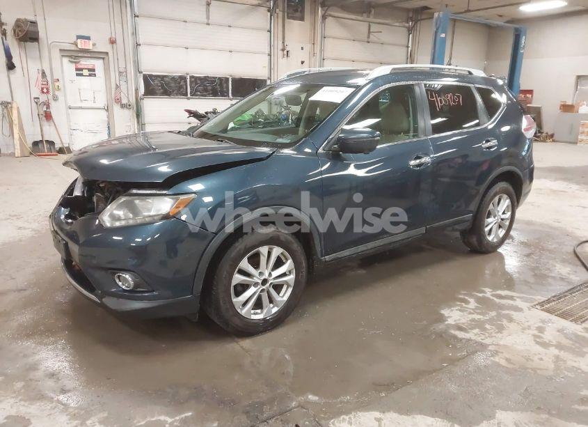Photo 2 of 2015 Nissan Rogue SV (VIN 5N1AT2MV5FC903163)