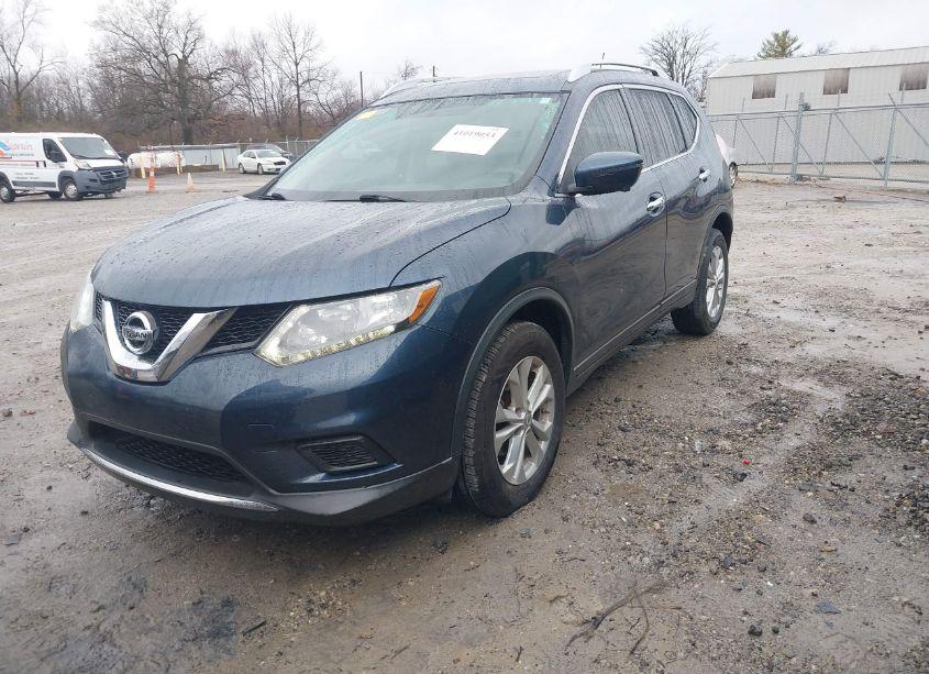 Photo 2 of 2016 Nissan Rogue SV (VIN 5N1AT2MV5GC745490)