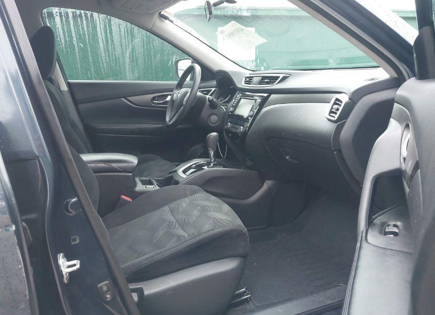 Photo 5 of 2016 Nissan Rogue SV (VIN 5N1AT2MV5GC745490)