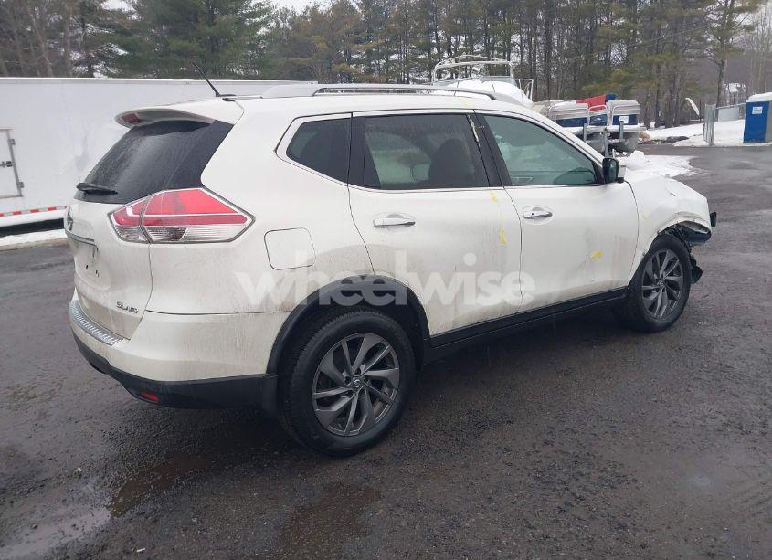 Photo 4 of 2016 Nissan Rogue SL (VIN 5N1AT2MV5GC769711)