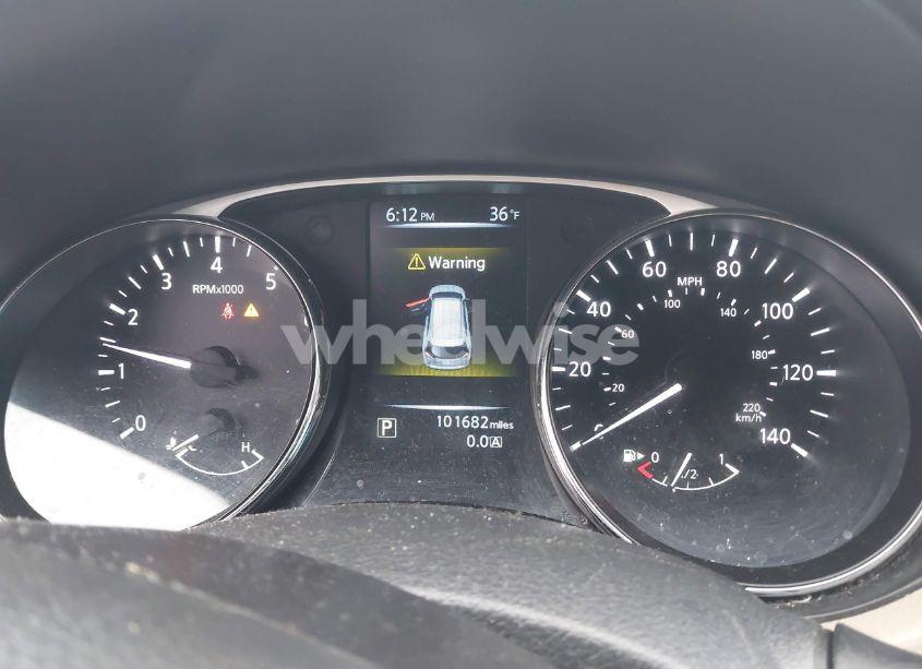 Photo 7 of 2016 Nissan Rogue SL (VIN 5N1AT2MV5GC769711)