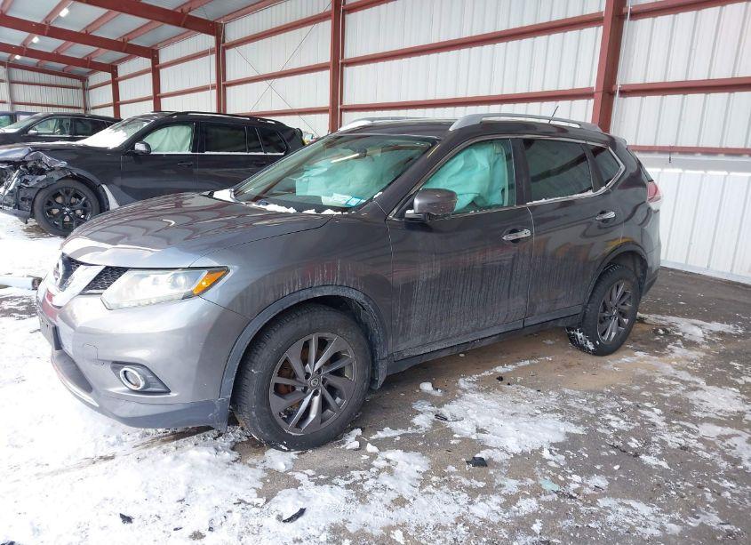 Photo 2 of 2016 Nissan Rogue SL (VIN 5N1AT2MV5GC788940)